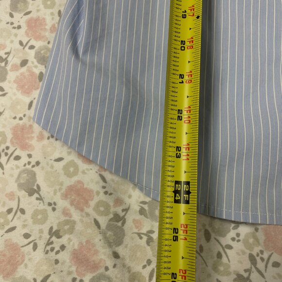 Lands End Women's Size 8 Long Sleeve Dress Shirt - Pinstripes - Picture 8 of 12